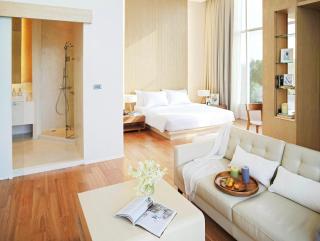Balcony Seaside Sriracha Hotel & Serviced Apartments - 1