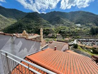 Casa Via Vezzargo - Badalucco - 2
