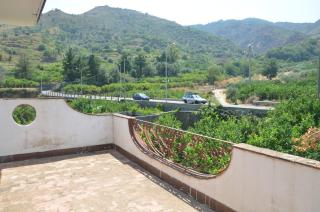 Gole Dell'Alcantara Villa Lucia - 7