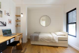 Localz - Bazel Central Apartment With Balcony - 8