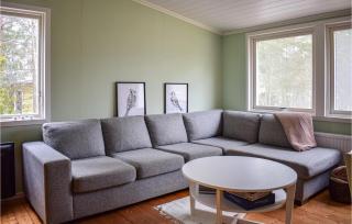 Lovely Home In Mönsterås With Kitchen - Mönsterås - 7