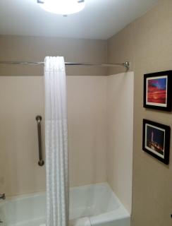 Comfort Inn, Erie - Near Presque Isle - Erie - 2