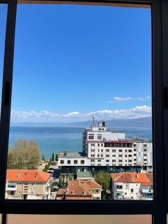City Center With Lake View One Bedroom Apartment - Pogradec - 1