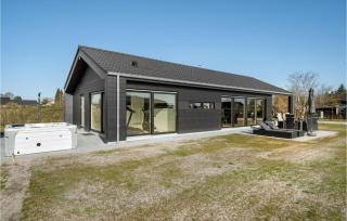 Gorgeous Home In Hadsund With Sauna - 6