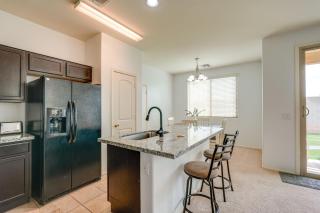 Welcoming Phoenix Home with Community Amenities! - 1