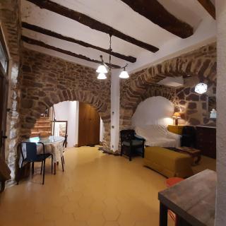 Casa rural rústica "EL COLMENAR" para parejas, familias o amigos a la montaña - 9