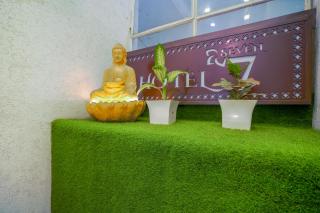 Hotel Seven- Center of City Chandigarh - Chandīgarh - 4