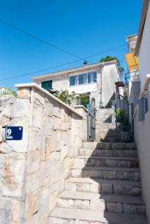 Apartman NONO - Splitska - 8