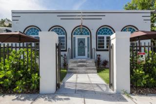 Vive Zen Master Suite for 4 Guests - Miami - 6