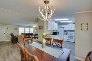 Secluded Hayesville Cabin Rental with Deck and Grill! - Hayesville - 4