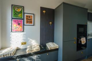 Priory Bay Escapes - Matahari - 1