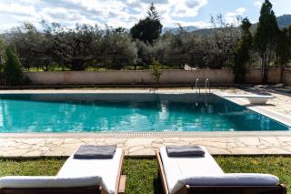 Gustav Retreat Villa - 9