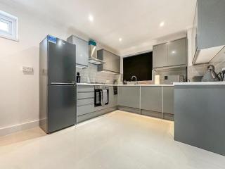 New Cosy Luxury 3 Bedroom House in Battersea London - Londra - 9