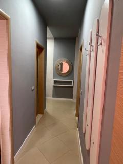 Evelyn’s apartment - Vlora - 2