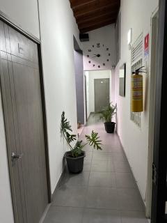 Aparta estudio amoblado 4 Medellín, San Joaquín - Medellín - 2