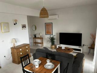 Newly refurbished, coastal apartment- Barbati - Barbati - 4