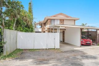 Oasis - Lennox Head - 2
