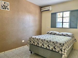 Casa Grande com 2 quartos e 1 suíte - 2