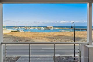 Beachfront Sunny Dais - Port Vincent - 0