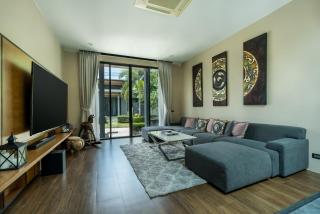 Baan Bua BT17 by Villacarte - 7