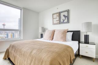 Belltown 1br w gym wd lounge nr Space Needle SEA-520 - 3