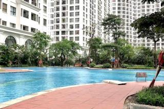 Vinhomes Royal City 2 Bedroom! - 9