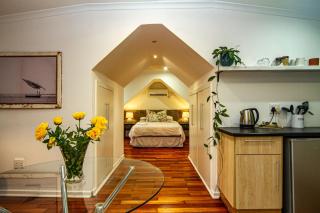 Shelbourne Lodge - Durban - 6