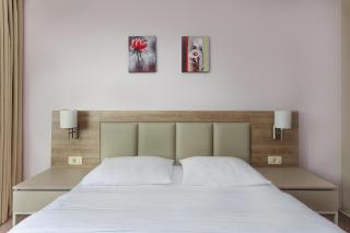 Top-hill stunning view 2 bdr apt with swimming pool - 1
