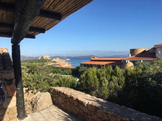Seaside apartment Baja Sardinia 6pl July 150 m from smeraldo beach - Baja Sardinia - 7