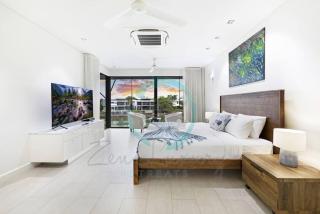 ZenLux: 4BR Bayview Mansion Infinity Pool + Cinema - Stuart Park - 3