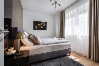 The Rose Garden Budapest Apartments - 5