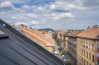 Rose Garden Residence - Boutique Apartments in City Center - Budapest - 3
