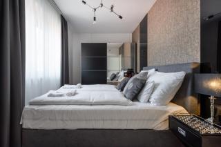 The Rose Garden Budapest Apartments - 6