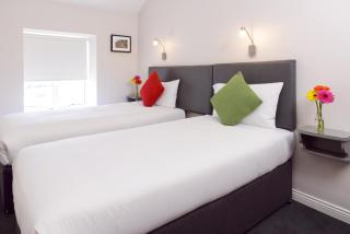 Dan Linehan's B&B - 9