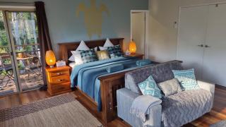 Cosy Studio with Forest Views, Noosa Hinterland - 2