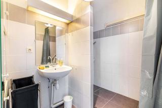 Catch a break near the Seine - 6