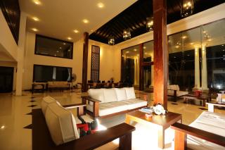 Lagoon Paradise Beach Resort - 4