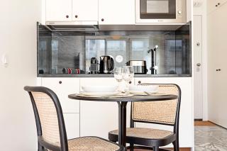 Ceuta Studio Apartments by LovelyStay - Oporto - 7