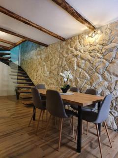 NEW VILLA IN OLD CENTER - Pag - 0