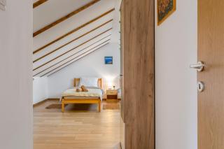 SOKOL - Secret forest house - Gračac - 1