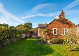 One The Bungalows - Peasmarsh - 1