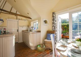 One The Bungalows - Peasmarsh - 0