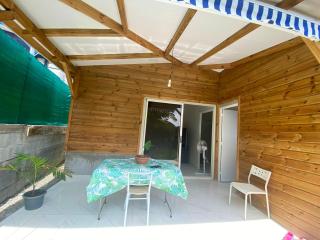 Bungalow charmant à Schoelcher avec jardin clôturé - Schœlcher - 0