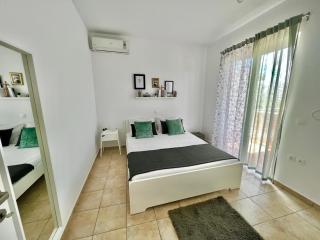 Cute & sweet home - Archangelos - 0