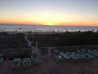 Oceanway 203 - Upscale Oceanfront Condo - 2BR and 2BA - Indian Rocks Beach - 3
