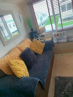 3 bed deluxe Golden Palm ML47 sleeps 6 - Chapel Saint Leonards - 4
