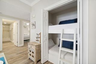 Treasure Island #2007 - 1