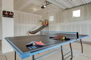 Sleek and Modern Home Rental Near Red Cliffs! - Washington - 9