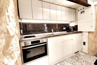 Salt 54 by Savynomad Harbour Residences Valletta - 2