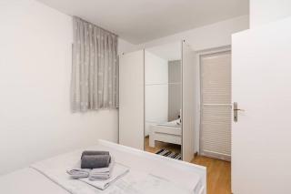 Diana 1, modern sea view apartment - Novalja - 7